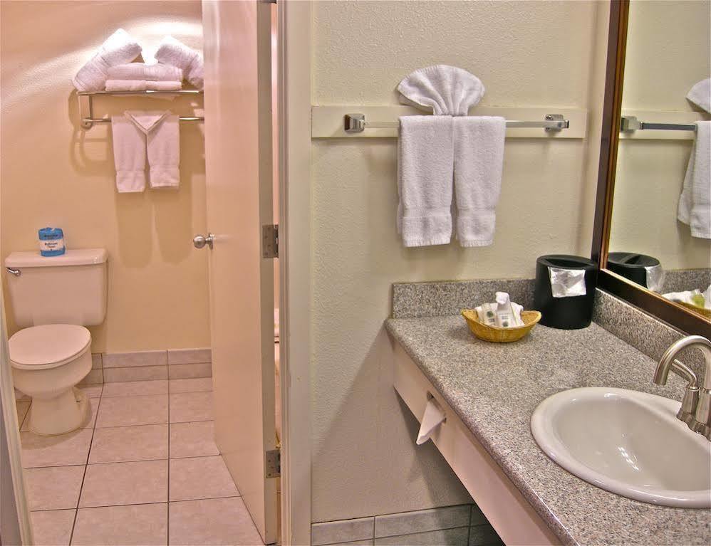 Surestay Plus Hotel By Best Western Gold Beach Exteriör bild
